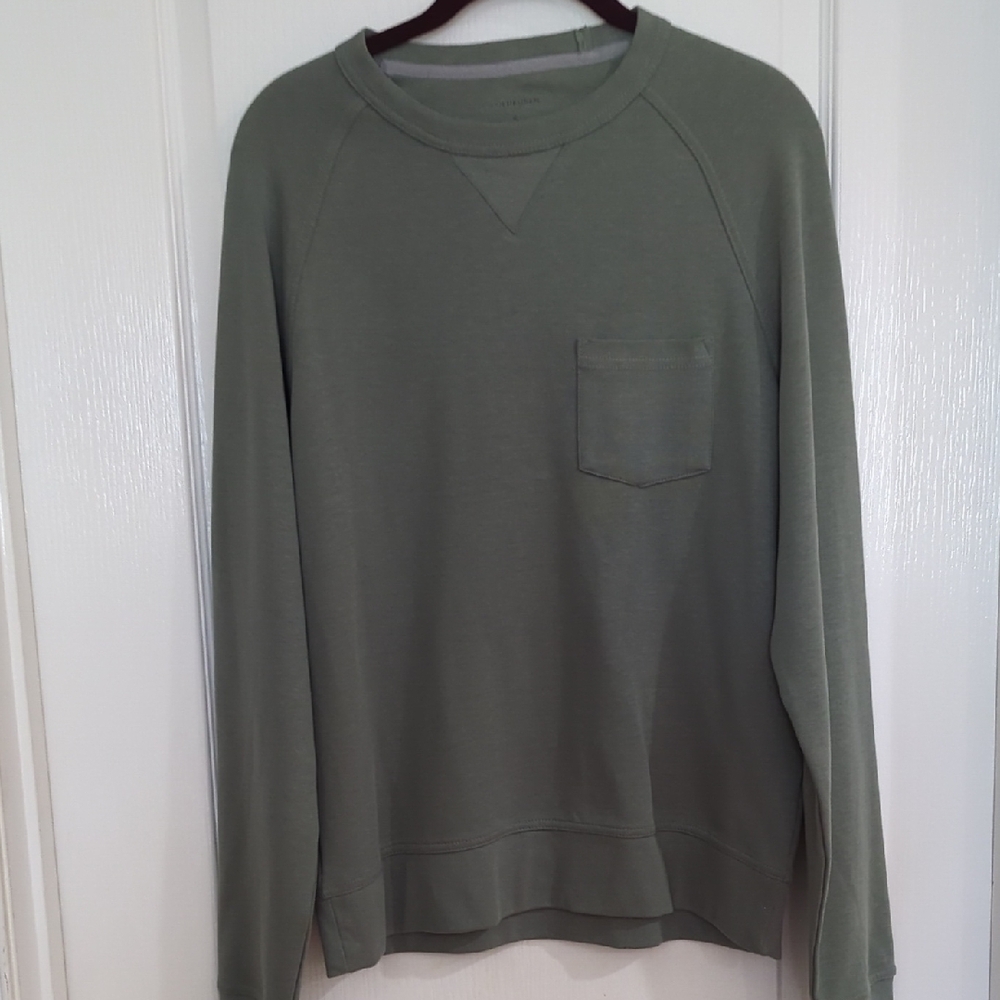 Van Heusen Men's Sage Green Crewneck Sweater